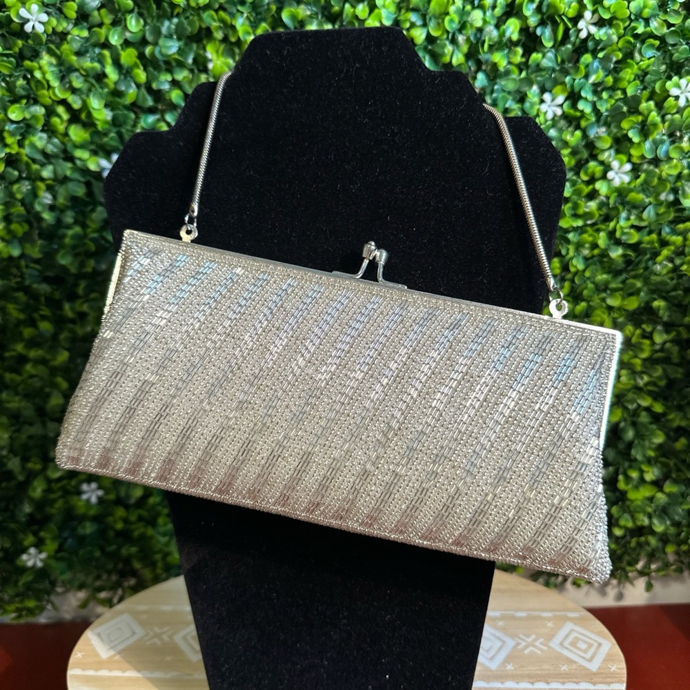Vtg 50s / 60s Silver Beaded Evening Bag / Clutch Purse / Pin Up / Old Hollywood